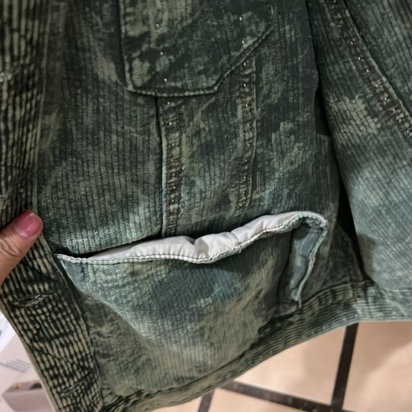 POL distressed jacket - Picture 3 of 3